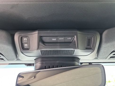 Used 2024 Jeep Wrangler High Altitude image 40