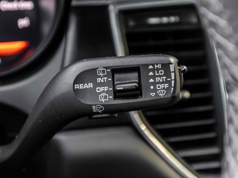 Used 2017 Porsche Macan GTS image 74