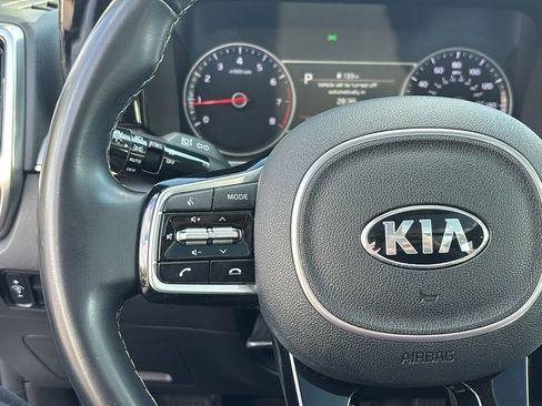 Used 2021 Kia Sorento SX image 17