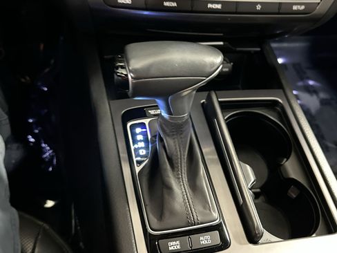 Used 2020 Genesis G80 3.8 image 30