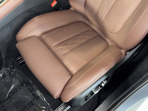 New 2026 BMW X6 M60i AWD/4WD image 27
