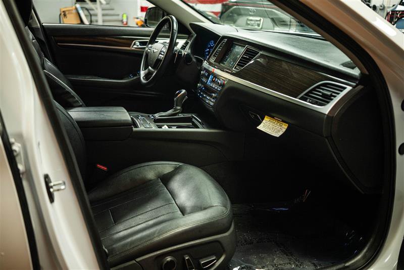 Used 2017 Genesis G80 3.8 w/ Option Group 02 RWD image 13