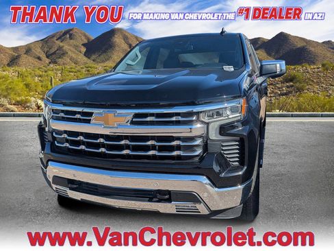 Used 2022 Chevrolet Silverado 1500 LTZ image 1