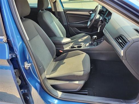 Used 2019 Volkswagen Jetta S w/ Driver Assistance Package image 27