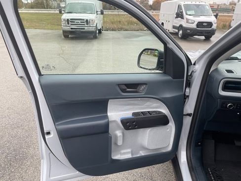 New 2025 Ford Maverick XLT w/ Equipment Group 302A image 18