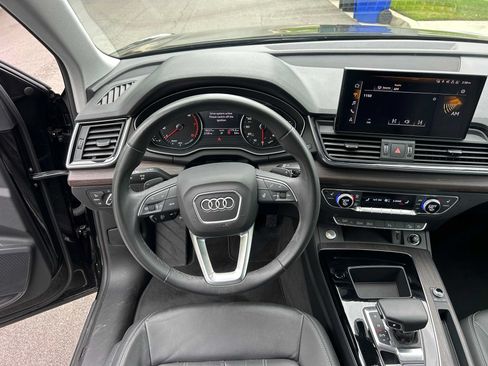 Used 2023 Audi Q5 2.0T Premium w/ Convenience Package AWD/4WD image 13
