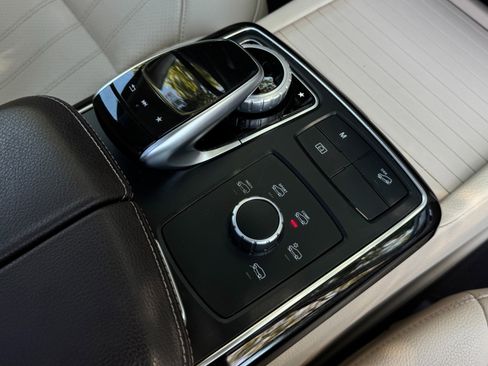 Used 2018 Mercedes-Benz GLE 350 4MATIC image 31