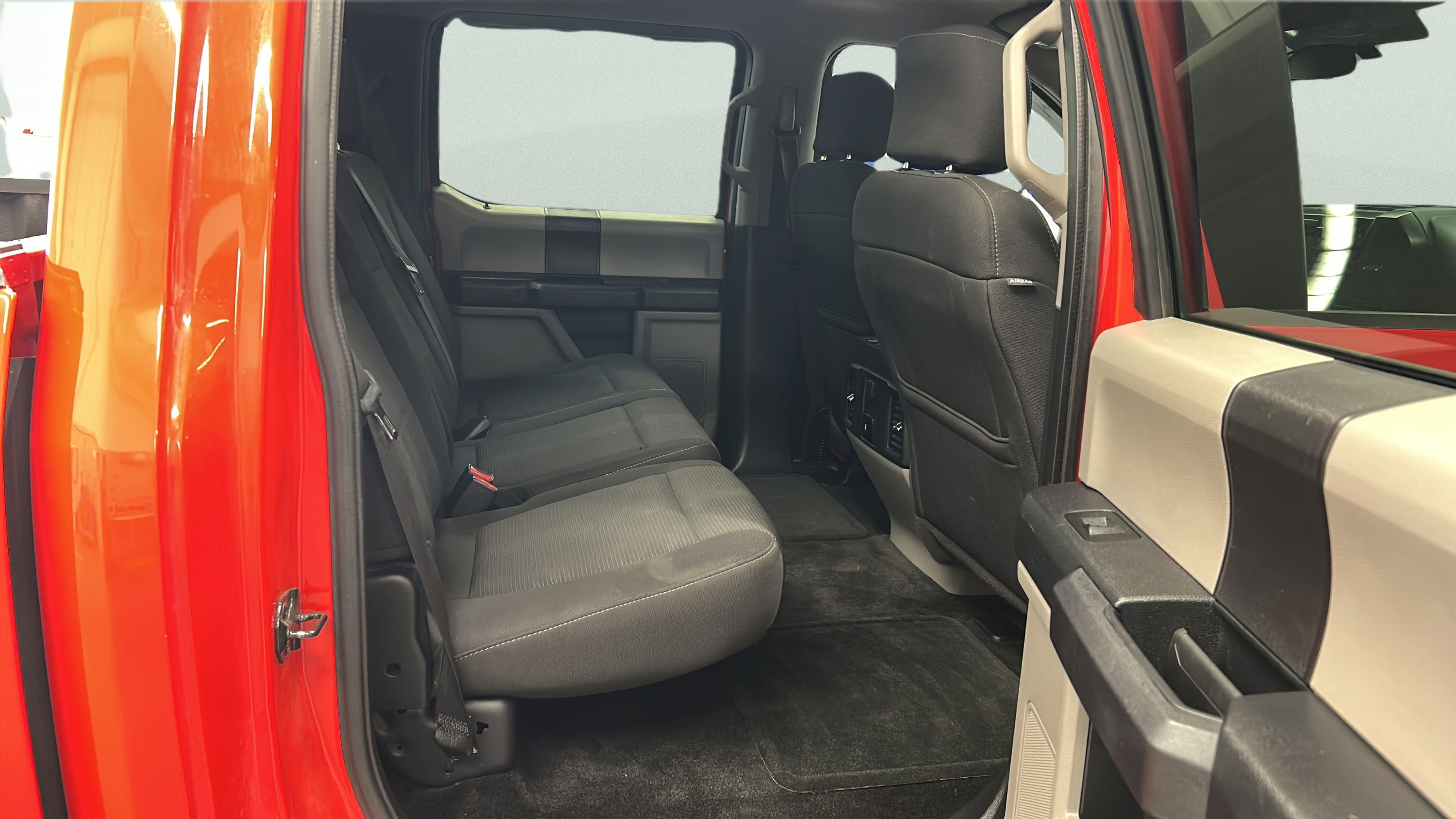 Used 2017 Ford F150 XL w/ Equipment Group 101A Mid AWD/4WD image 15