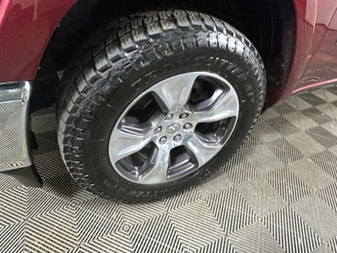 Used 2022 RAM 1500 Laramie AWD/4WD image 10