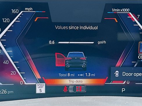 New 2026 BMW X5 sDrive40i w/ M Sport Package RWD image 9
