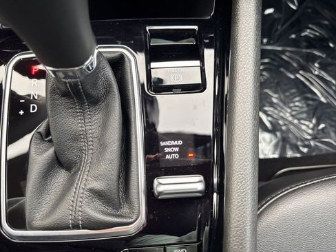 New 2026 Jeep Compass Latitude AWD/4WD image 19