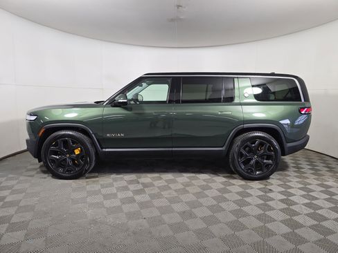 Used 2023 Rivian R1S Adventure AWD/4WD image 2