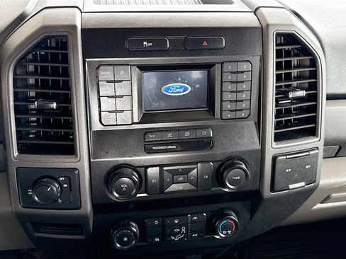 Used 2021 Ford F250 XL w/ Power Equipment Group image 18