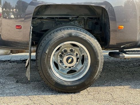 Used 2015 Chevrolet Silverado 3500 LTZ w/ Duramax Plus Package image 26