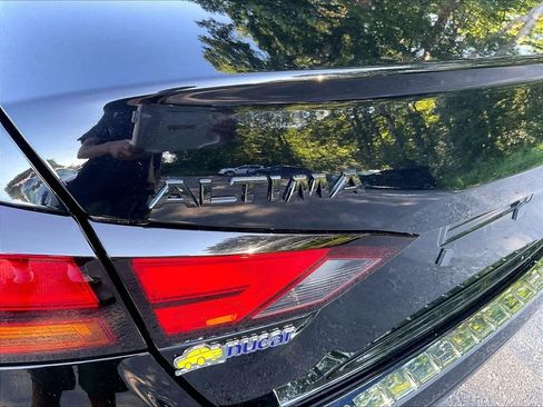 Used 2023 Nissan Altima 2.5 SR AWD/4WD image 28