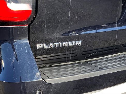 Used 2023 Ford Expedition Max Platinum image 9