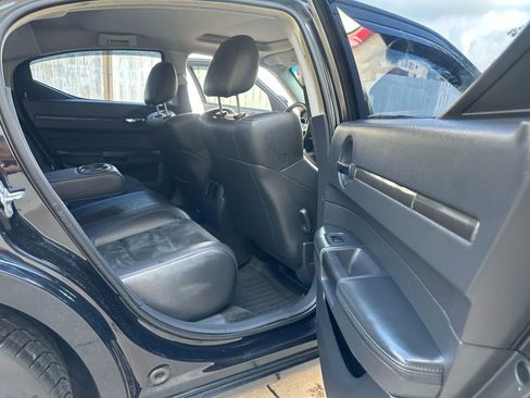 Used 2010 Dodge Charger SRT8 w/ SRT Option Group II image 21