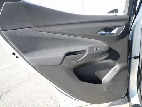 Used 2022 Chevrolet Bolt EUV LT image 29