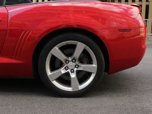 Used 2012 Chevrolet Camaro SS RWD image 10