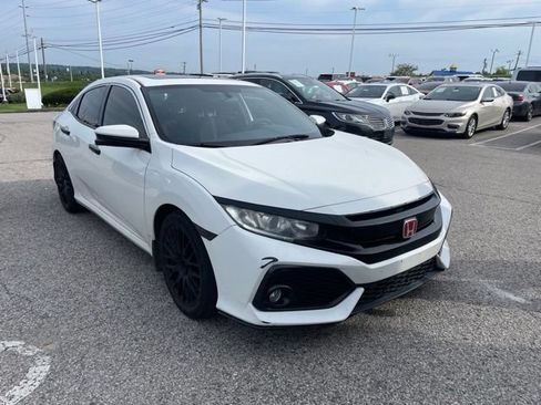 Used 2017 Honda Civic EX image 3