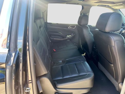 Used 2019 GMC Yukon XL Denali w/ Open Road Package AWD/4WD image 31