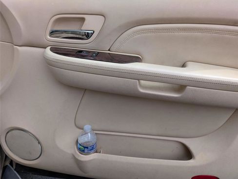 Used 2007 Cadillac Escalade AWD image 72