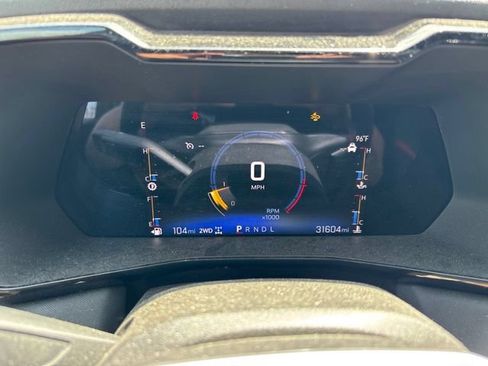 Used 2023 Chevrolet Colorado Z71 w/ Z71 Convenience Package 2 AWD/4WD image 20