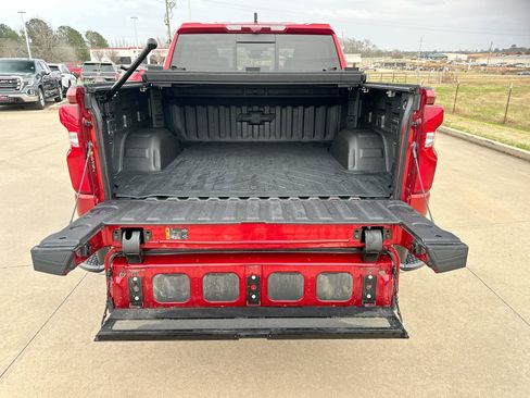 Used 2025 Chevrolet Silverado 1500 LTZ w/ LTZ Premium Package image 25