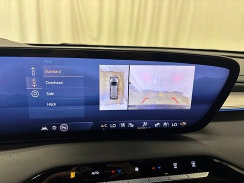 Used 2026 Buick Enclave Avenir w/ Super Cruise Package AWD/4WD image 24