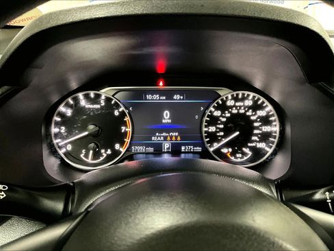 Used 2024 Nissan Altima 2.5 SV image 24