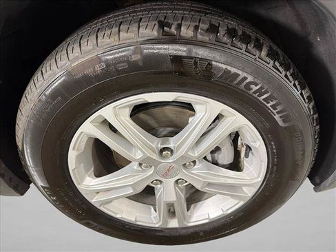 Used 2022 GMC Terrain SLE w/ Driver Convenience Package FWD image 12