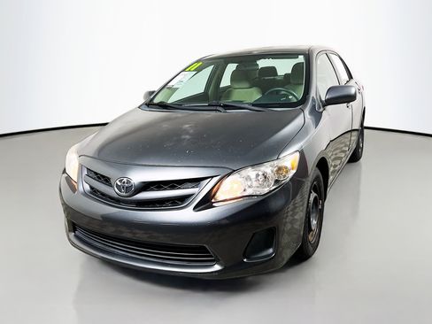 Used 2011 Toyota Corolla LE image 10