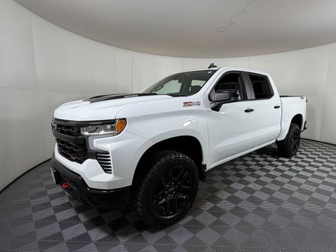 Certified 2025 Chevrolet Silverado 1500 LT Trail Boss w/ Protection Package AWD/4WD image 2
