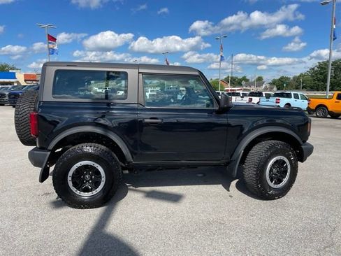 Used 2022 Ford Bronco 2-Door AWD/4WD image 11