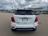 Used 2022 Chevrolet Trax LT w/ LT Convenience Package image 4
