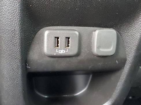 Certified 2021 Chevrolet Colorado LT w/ LT Convenience Package AWD/4WD image 10