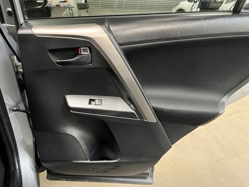 Used 2018 Toyota RAV4 LE w/ All Weather Liner Package AWD/4WD image 13