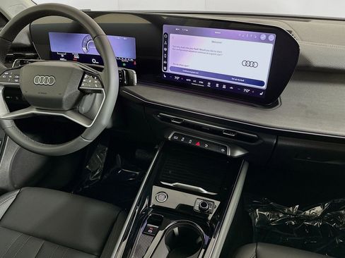 New 2026 Audi Q3 quattro 2.0T AWD/4WD image 6