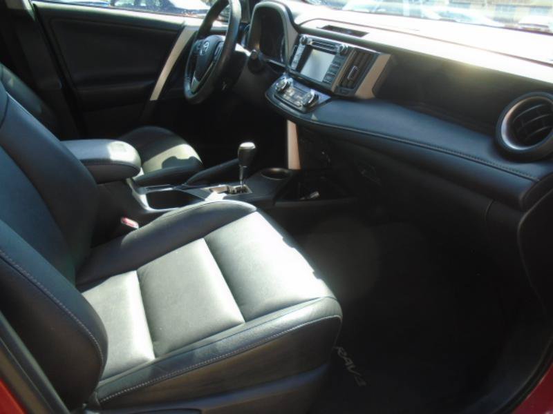 Used 2014 Toyota RAV4 Limited AWD/4WD image 14
