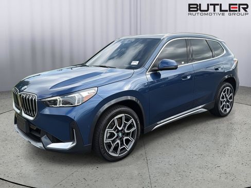 Used 2025 BMW X1 xDrive28i w/ Technology Package AWD/4WD image 2