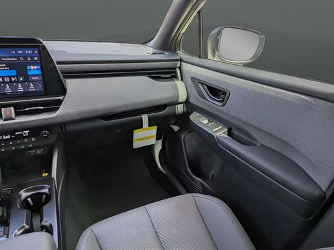 Certified 2026 Subaru Outback Limited AWD/4WD image 16