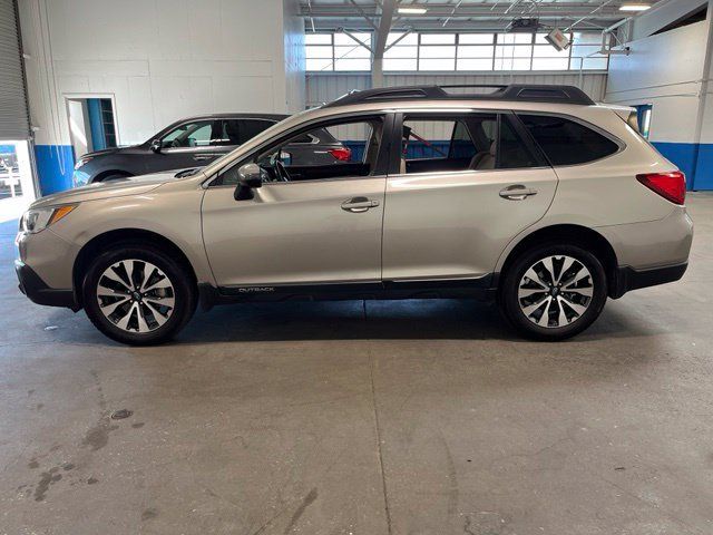 Used 2016 Subaru Outback 2.5i Limited AWD/4WD image 6