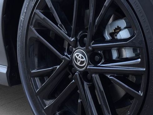 Used 2025 Toyota Camry LE image 47