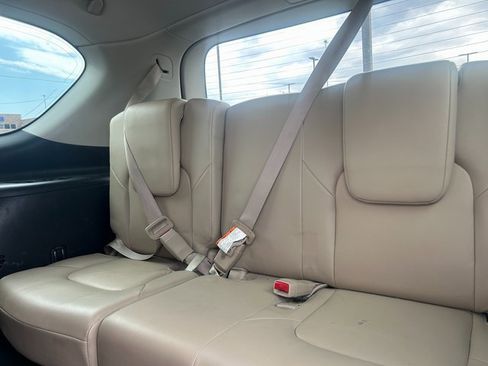 Used 2021 Nissan Armada SV image 29