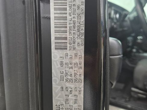 Used 2020 Jeep Wrangler Sport AWD/4WD image 12