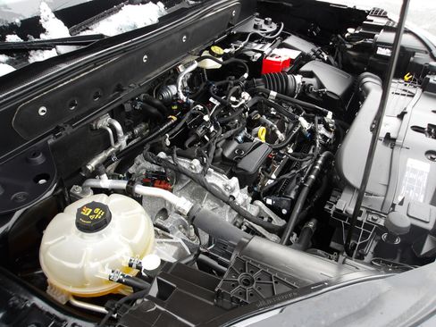 Used 2021 Ford Bronco Sport Outer Banks w/ Outer Banks Package (96D) image 23