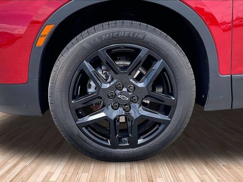 Used 2024 Chevrolet Blazer LT w/ Convenience Package FWD image 7