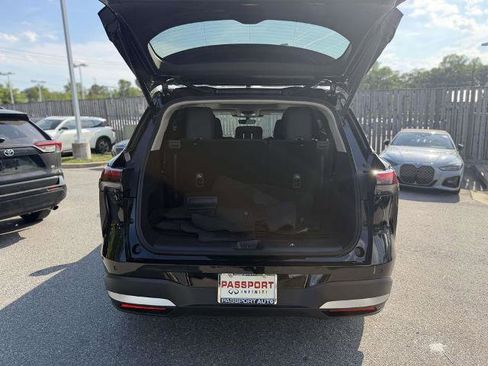 Certified 2026 INFINITI QX60 Luxe w/ Cargo Package AWD/4WD image 18