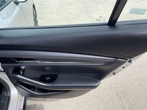 Used 2024 MAZDA MAZDA3 s FWD image 14