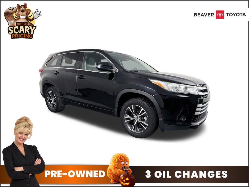 Used 2018 Toyota Highlander LE FWD image 1
